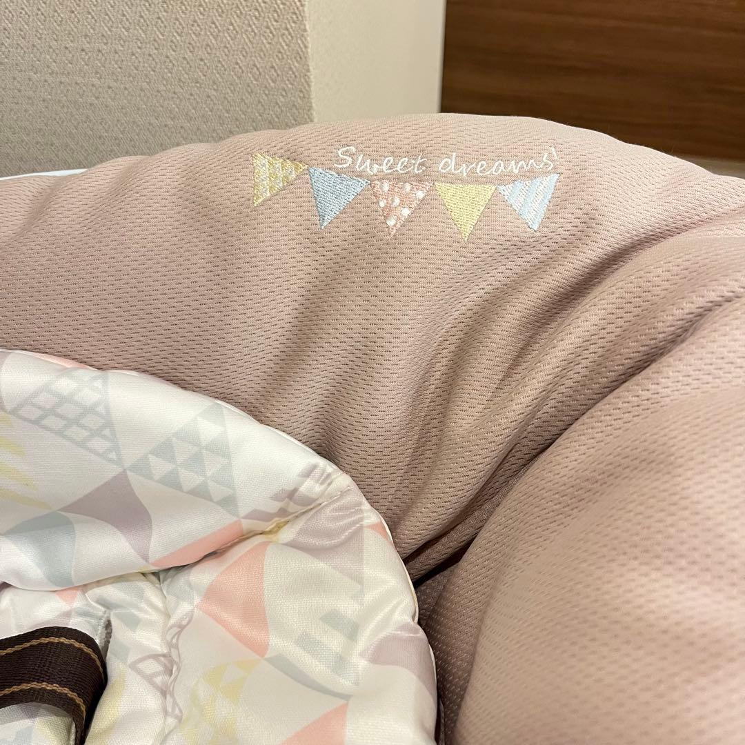 【美品】 コンビ ネムリラ 4キャス ハイローチェア アカチャンホンポ限定