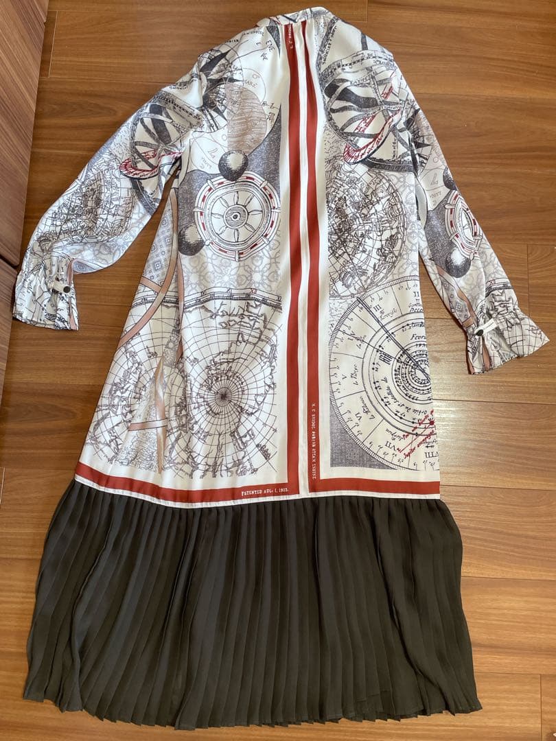 Ameri vintage 地図柄プリント長袖ワンピース