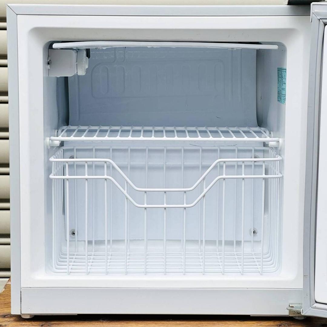 甲MJ19954　クリーニング済　送料無料　即購入可能　スピード発送　冷凍庫