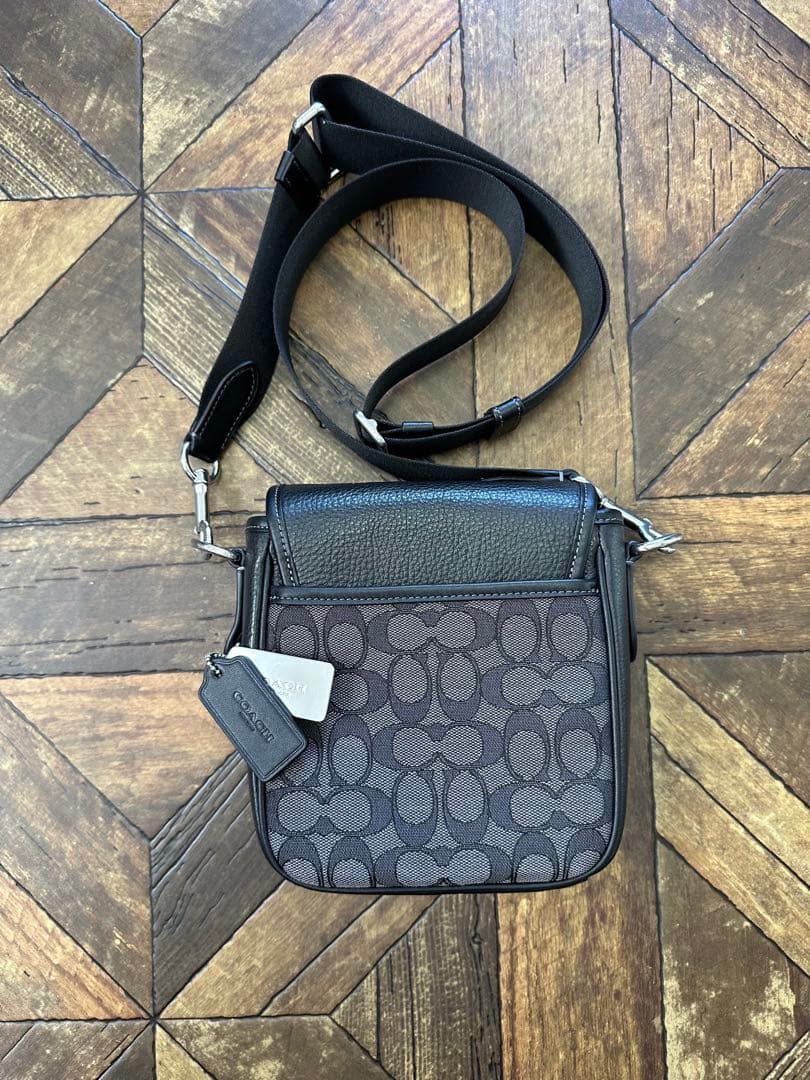 COACH ルーカス クロスボディ バッグ・シグネチャー ジャカード