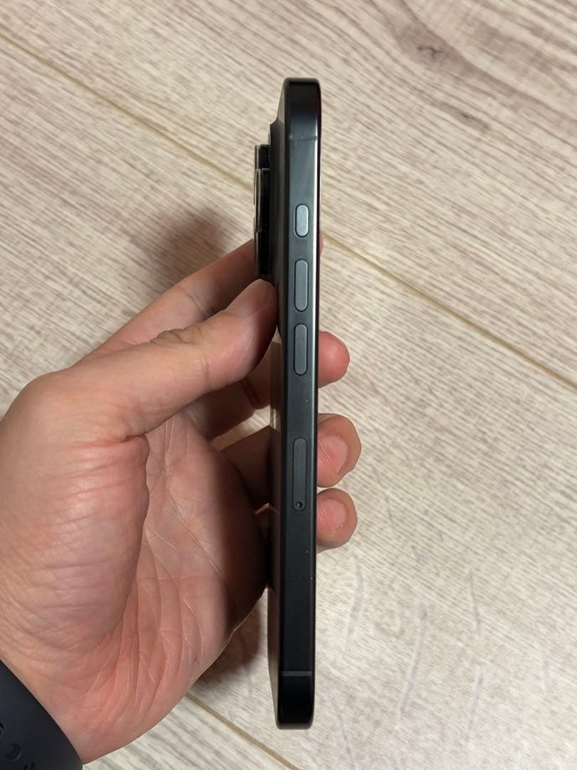 iPhone 16 pro 128g 本体