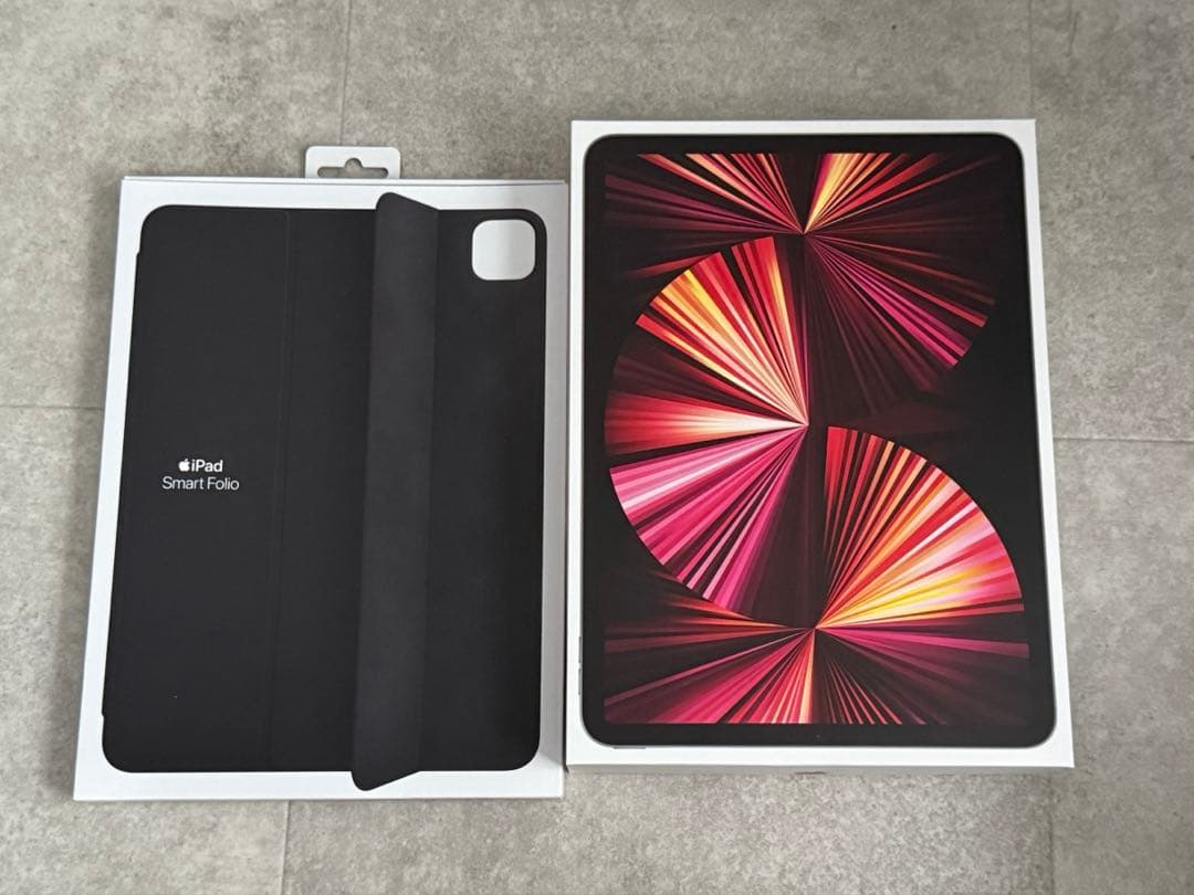 iPad Pro 11インチ (第3世代) MHQU3J/A 容量256GB