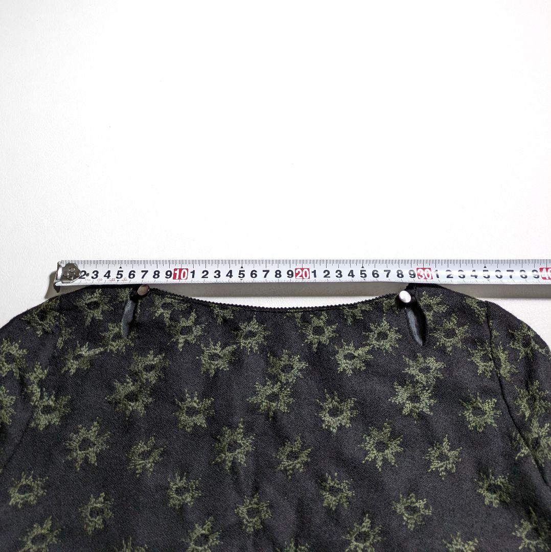 サリースコット／日本製 バルーンシルエット 刺繍入りウールワンピース ブラック黒