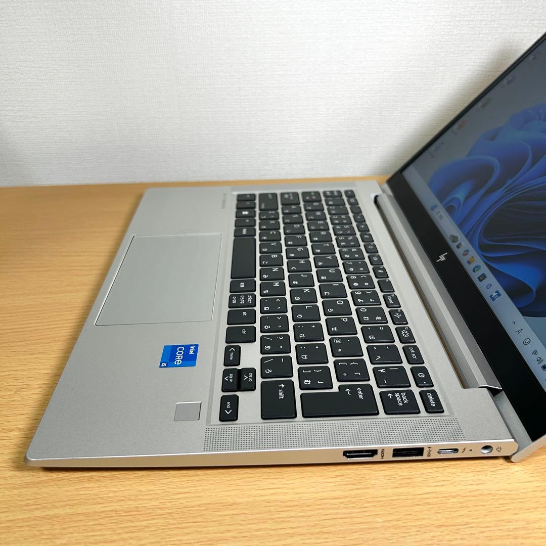 美品 HP EliteBook 630 G10 16GB i5 Office