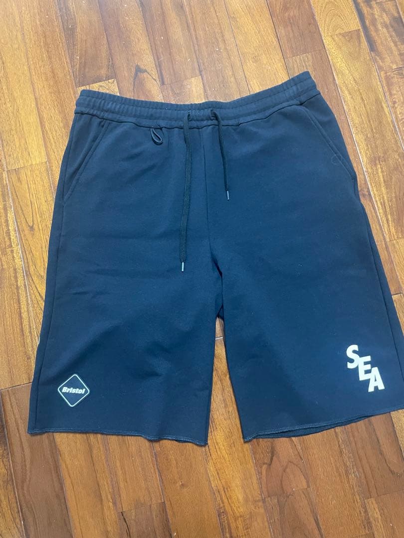 WIND AND SEA × F.C.Real Bristol ショートパンツ