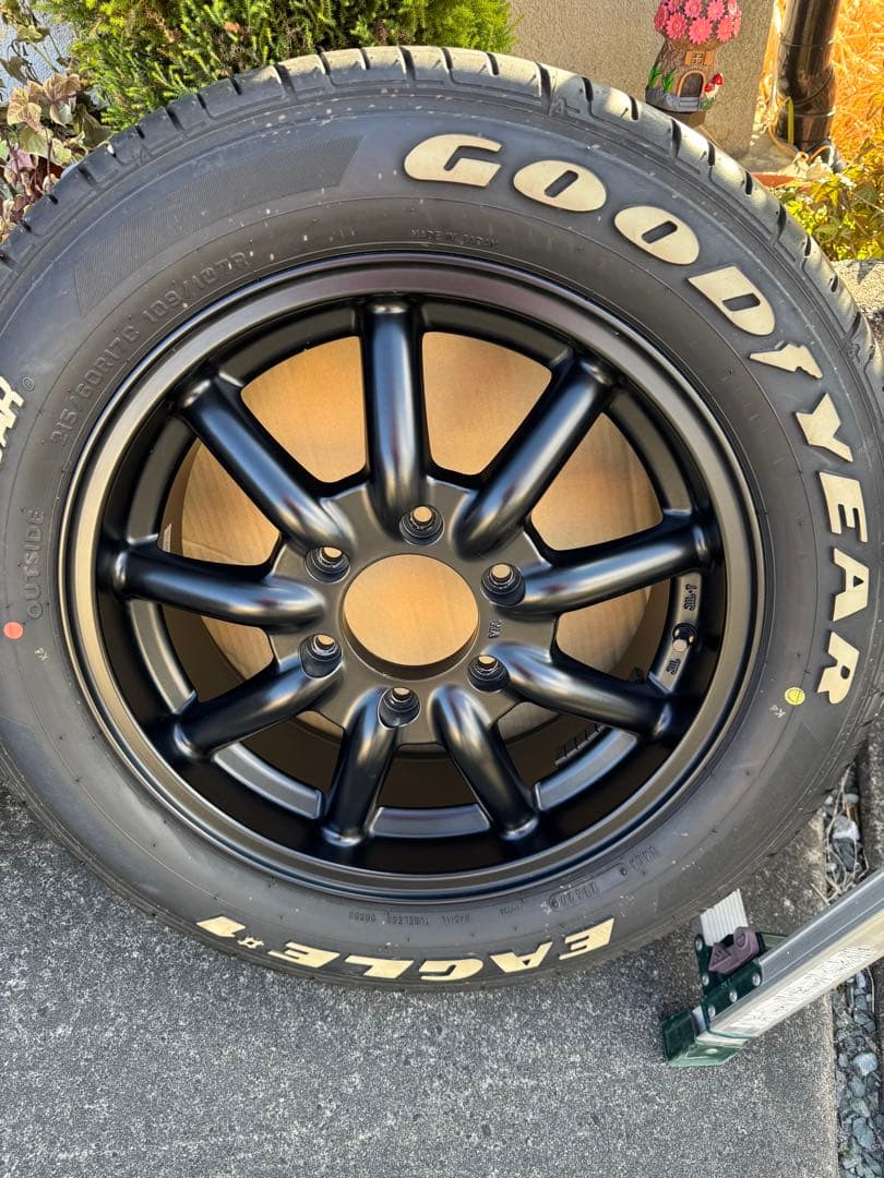 ケイ ファブレス・バァローネ・MC-9 タイヤホイール４本セット