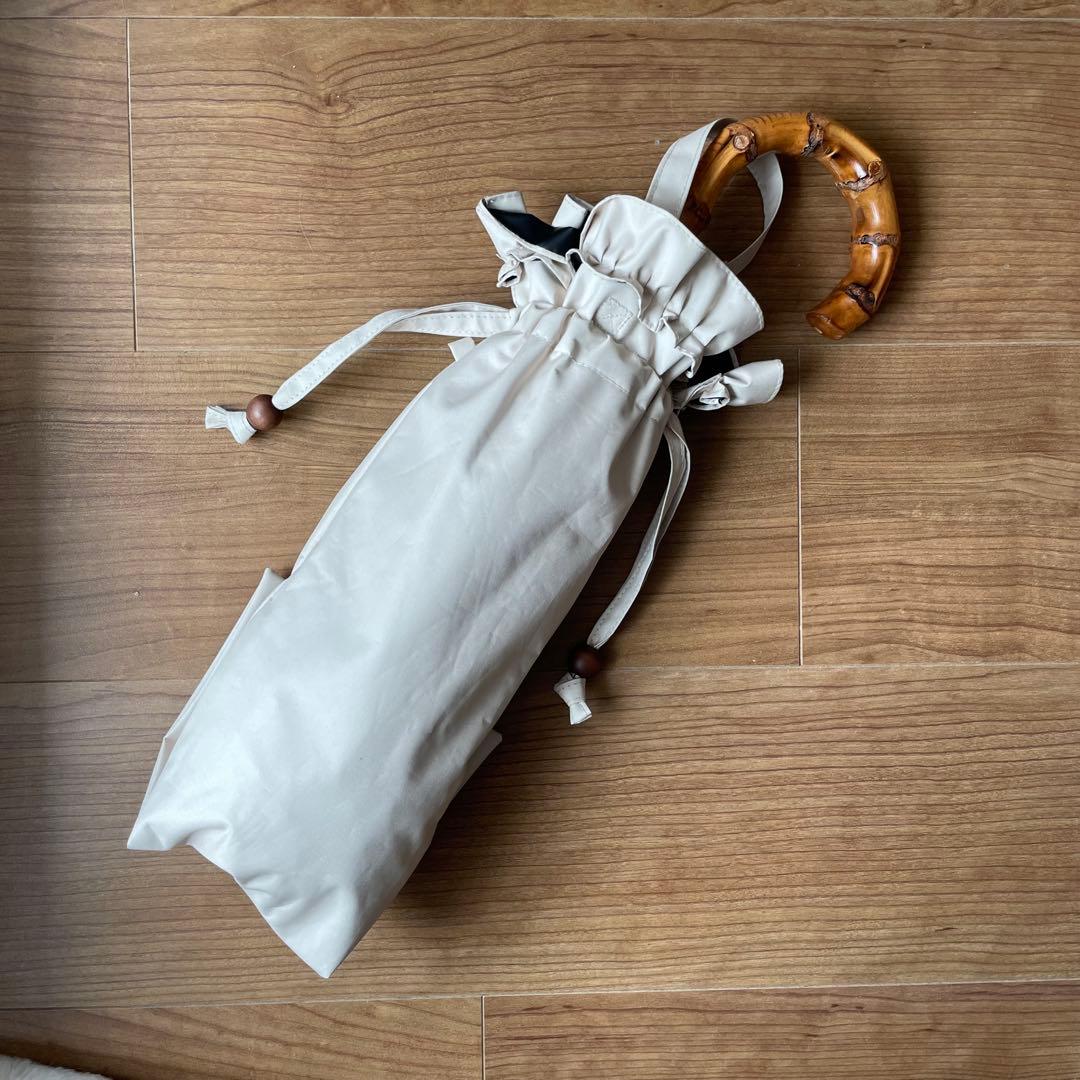 【２回のみ使用】芦屋ロサブラン　2段　折りたたみ日傘　ライトグレージュ