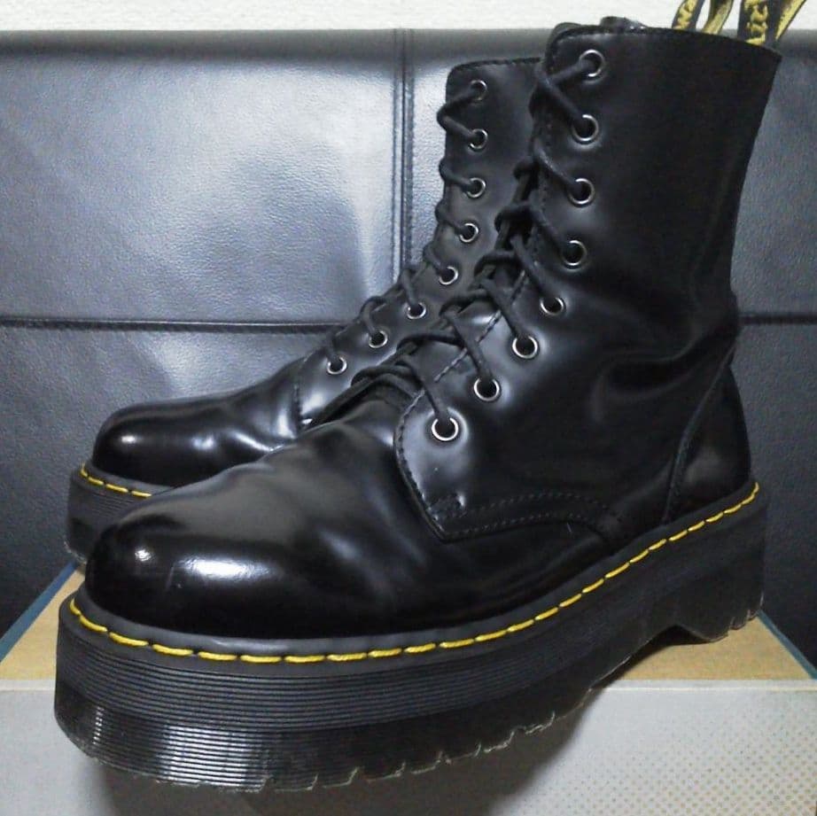 Dr.Martens JADON UK9 黒 厚底 8ホール ジェイドン