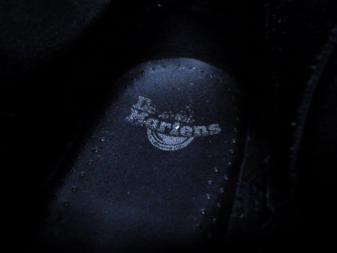 Dr.Martens JADON UK9 黒 厚底 8ホール ジェイドン