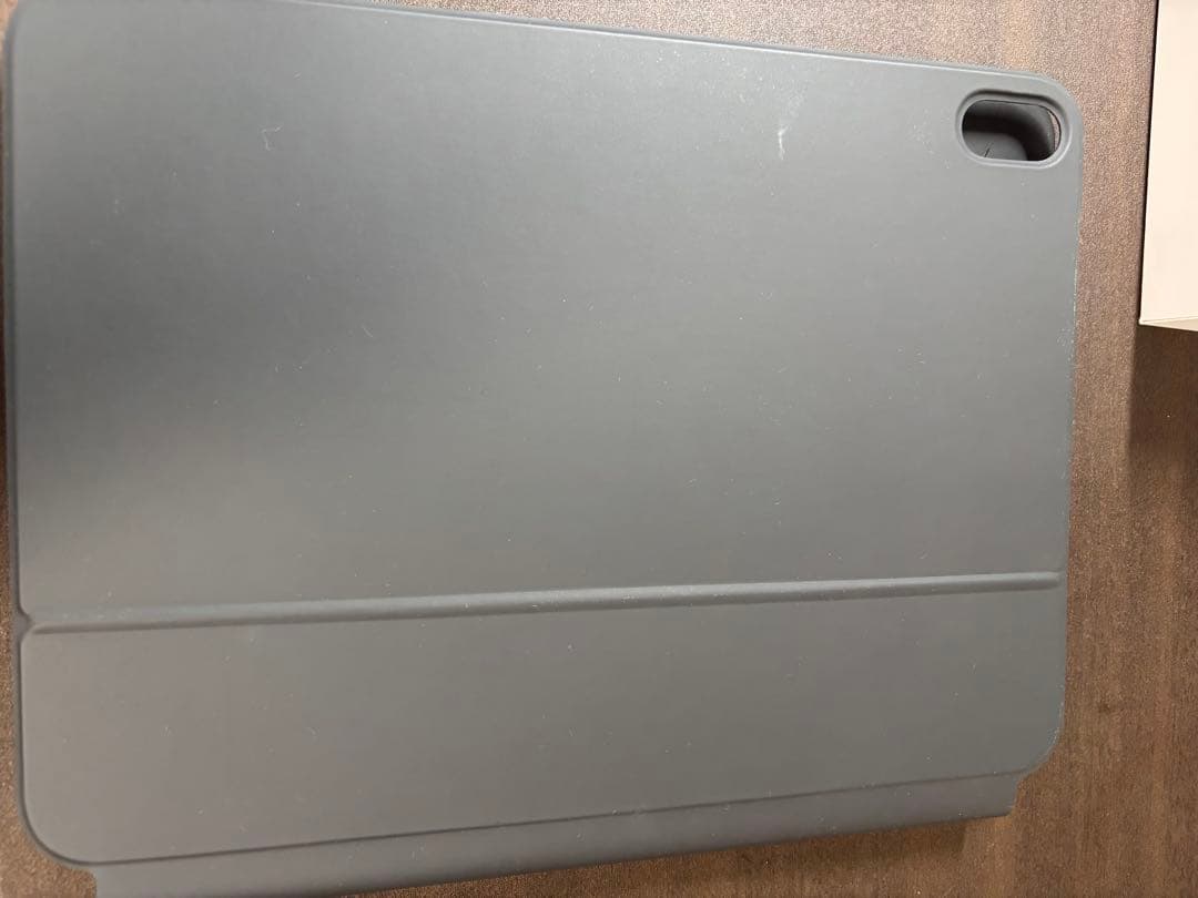 Apple iPad第10世代キーボードケース付き Wi-Fi 64GB ブルー