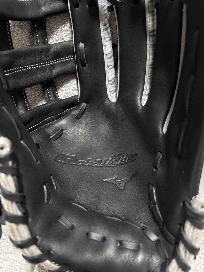 【極美品】ミズノ　グローバルエリート　軟式グローブ　限定色