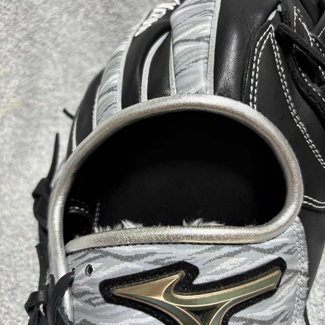 【極美品】ミズノ　グローバルエリート　軟式グローブ　限定色