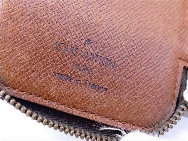 ★［2393］＊ルイヴィトン＊　モノグラム　6連　キーケース
