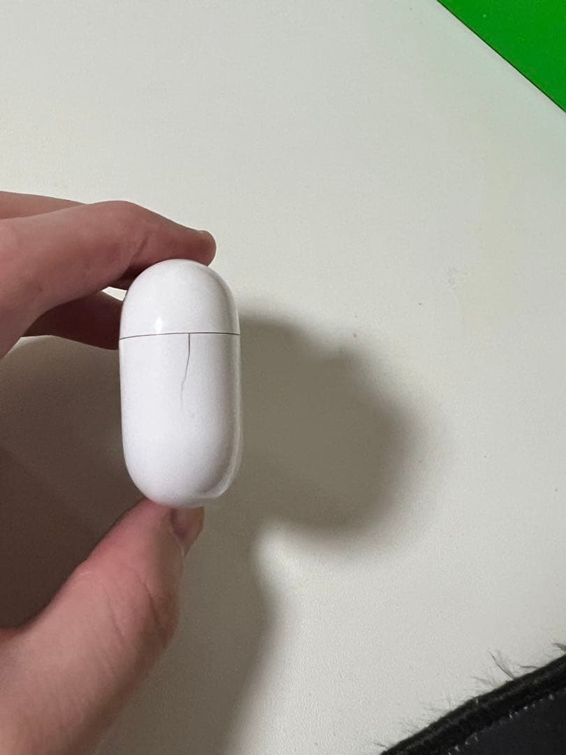 AirPods pro 型番MQD83J/A