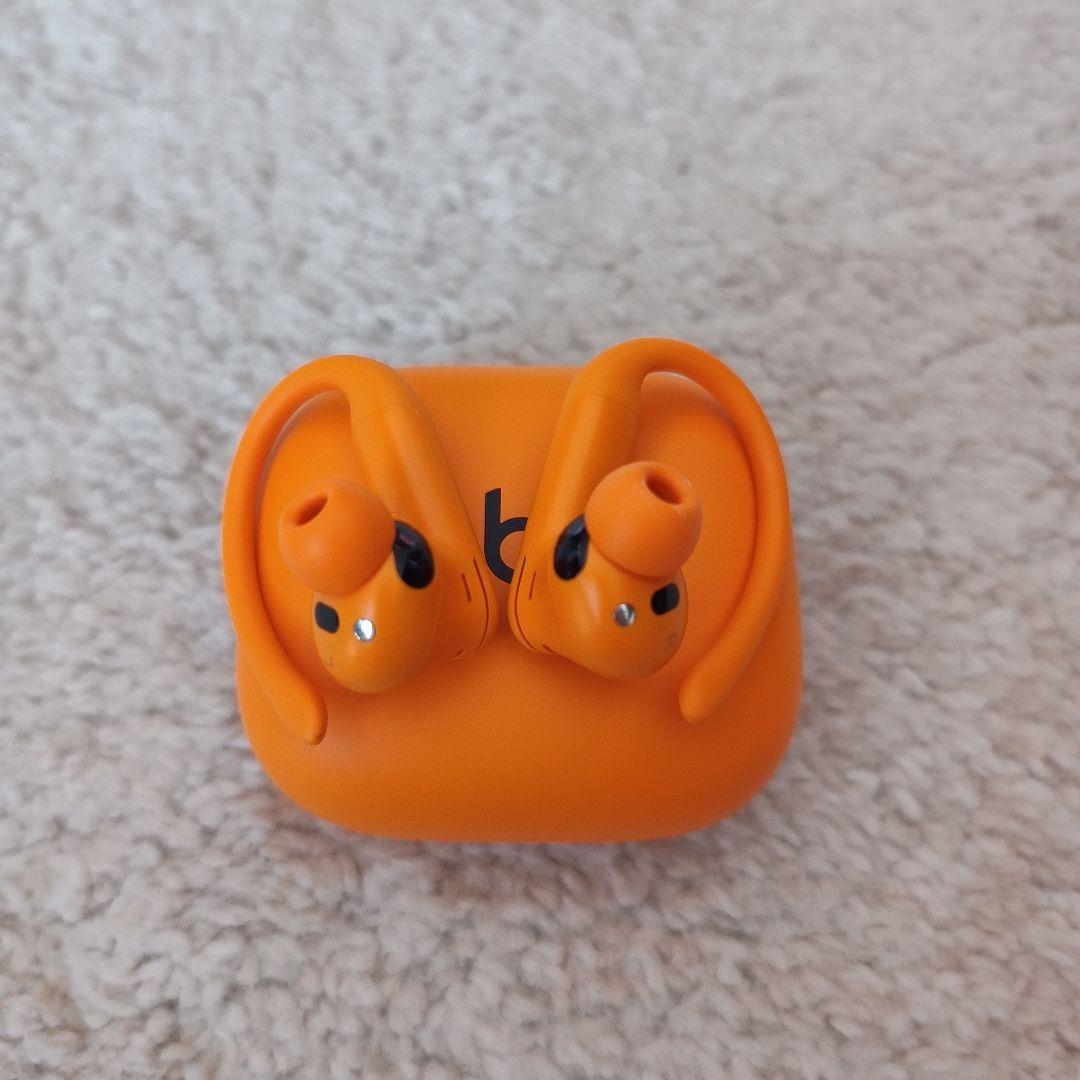 イヤホン beats powerbeats pro2