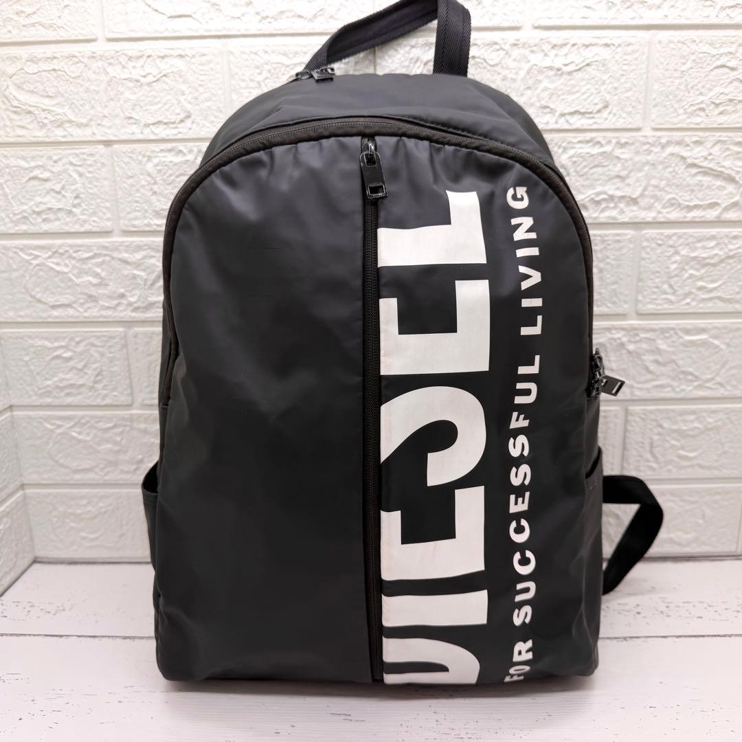 【即完売✨美品】　ディーゼル　リュック　バッグ　ブラック　ビックロゴ