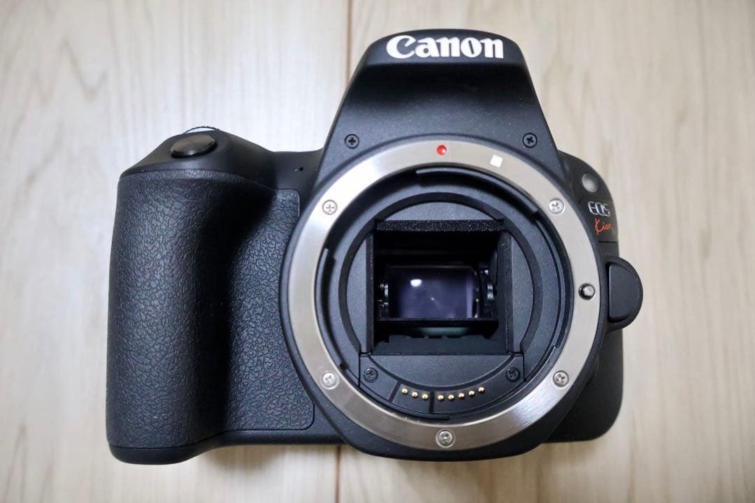 【美品】Canon EOS Kiss X9 標準＋広角レンズキット SDカード付