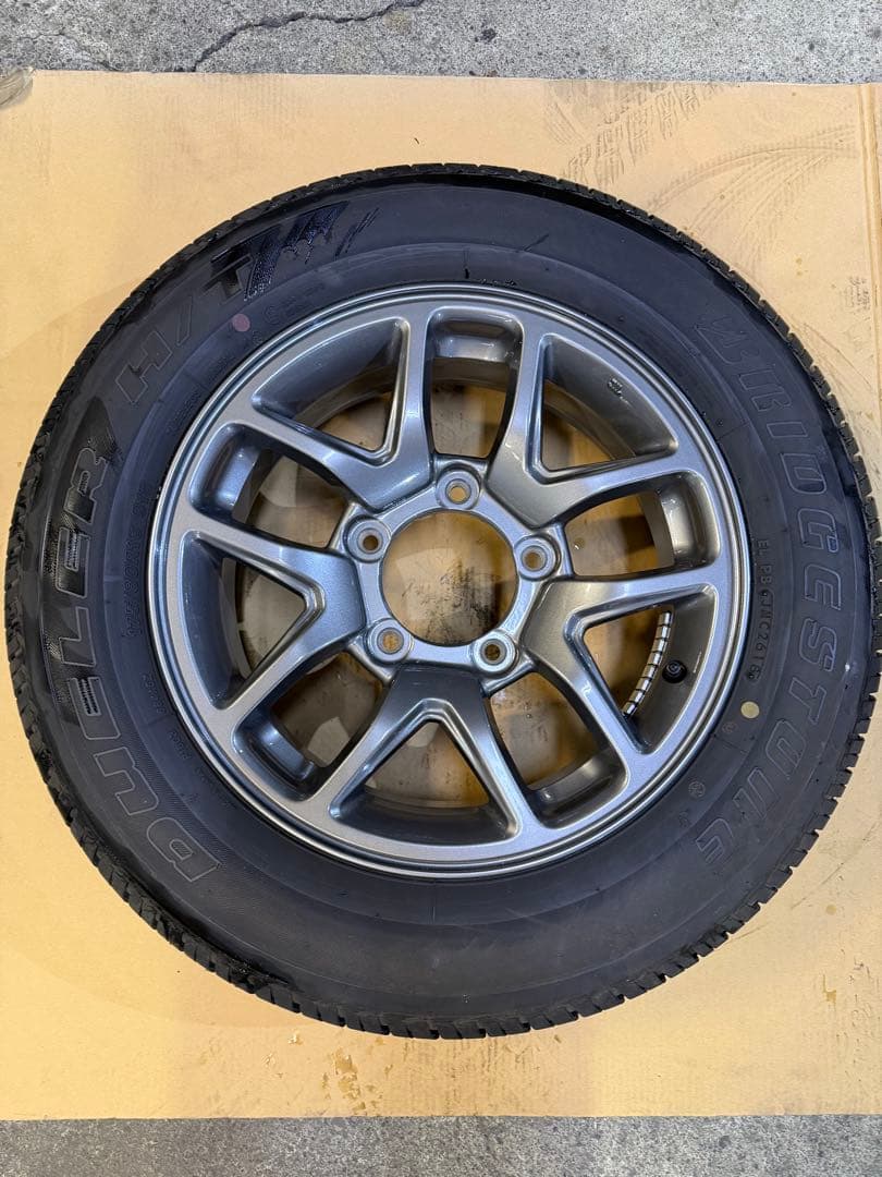 【値下げしました！】64ジムニー　純正タイヤホイール　新車外し