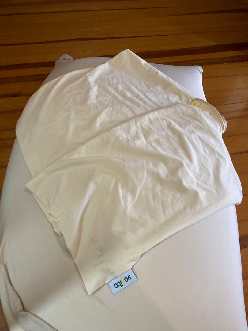 ヨギボーミディ　Yogibo Midi クリームホワイト　★送料込み★