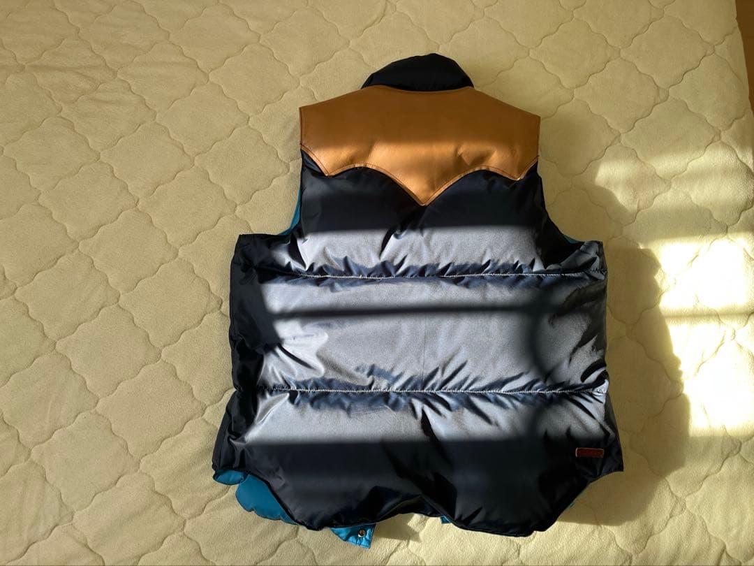 SOPHNET. ロッキーマウンテンダウンベスト ネイビー　36