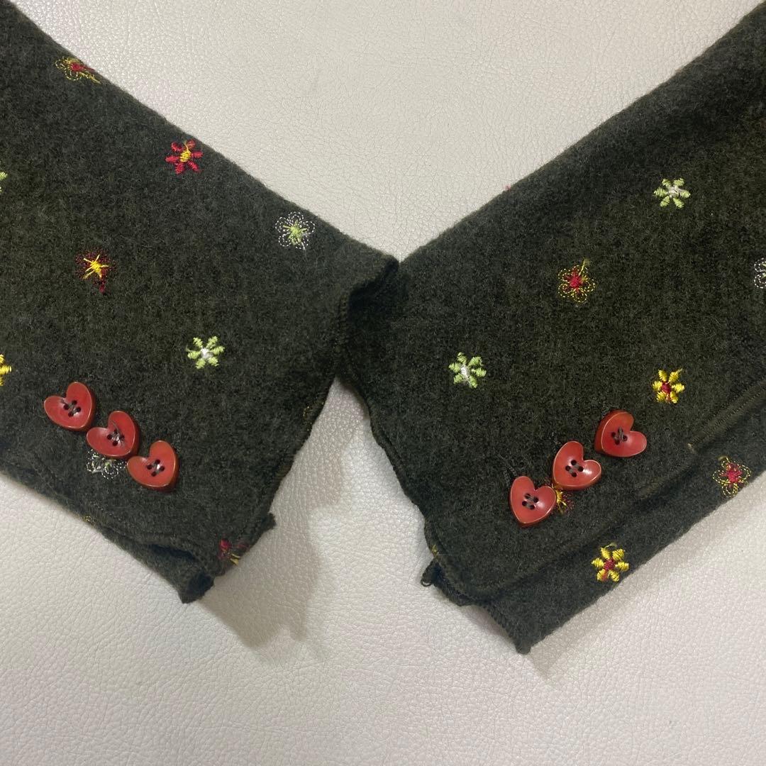 美品　MOSCHINO イタリア製 花柄刺繍 ジャケット スカート セットアップ