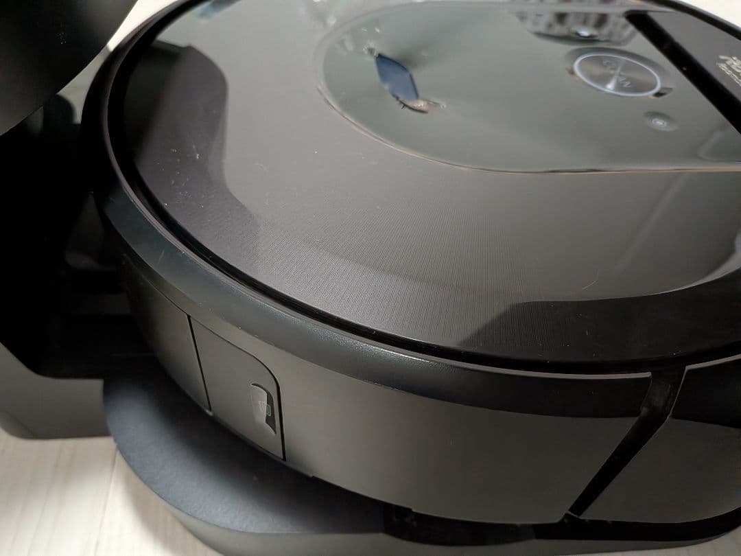 iRobot Roomba i7+ ロボット掃除機 本体