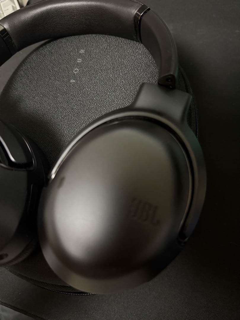 JBL Tour One M2 ブラック　ワイヤレスヘッドホン