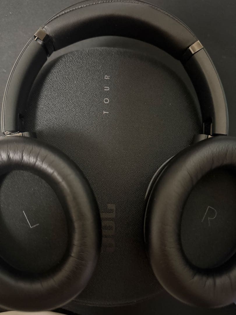 JBL Tour One M2 ブラック　ワイヤレスヘッドホン