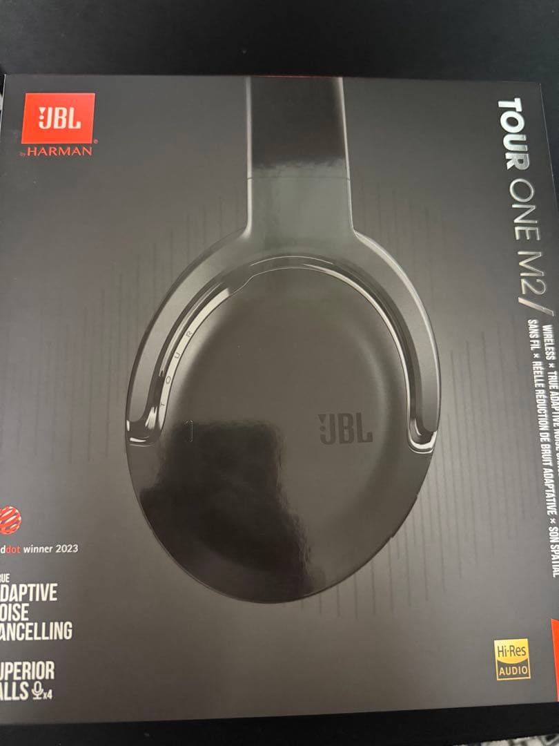 JBL Tour One M2 ブラック　ワイヤレスヘッドホン