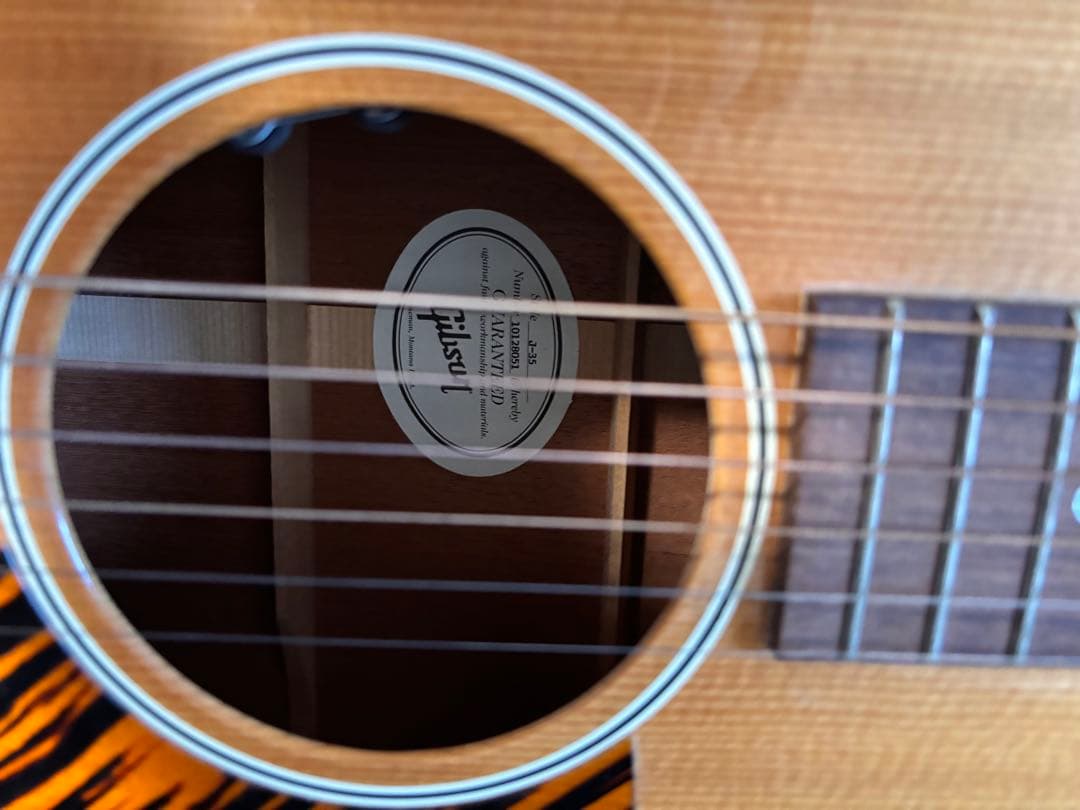 Gibson j-35 アコースティックギター