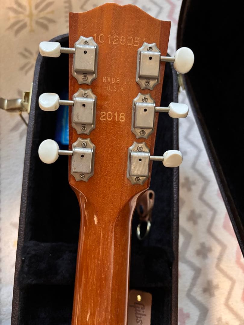 Gibson j-35 アコースティックギター