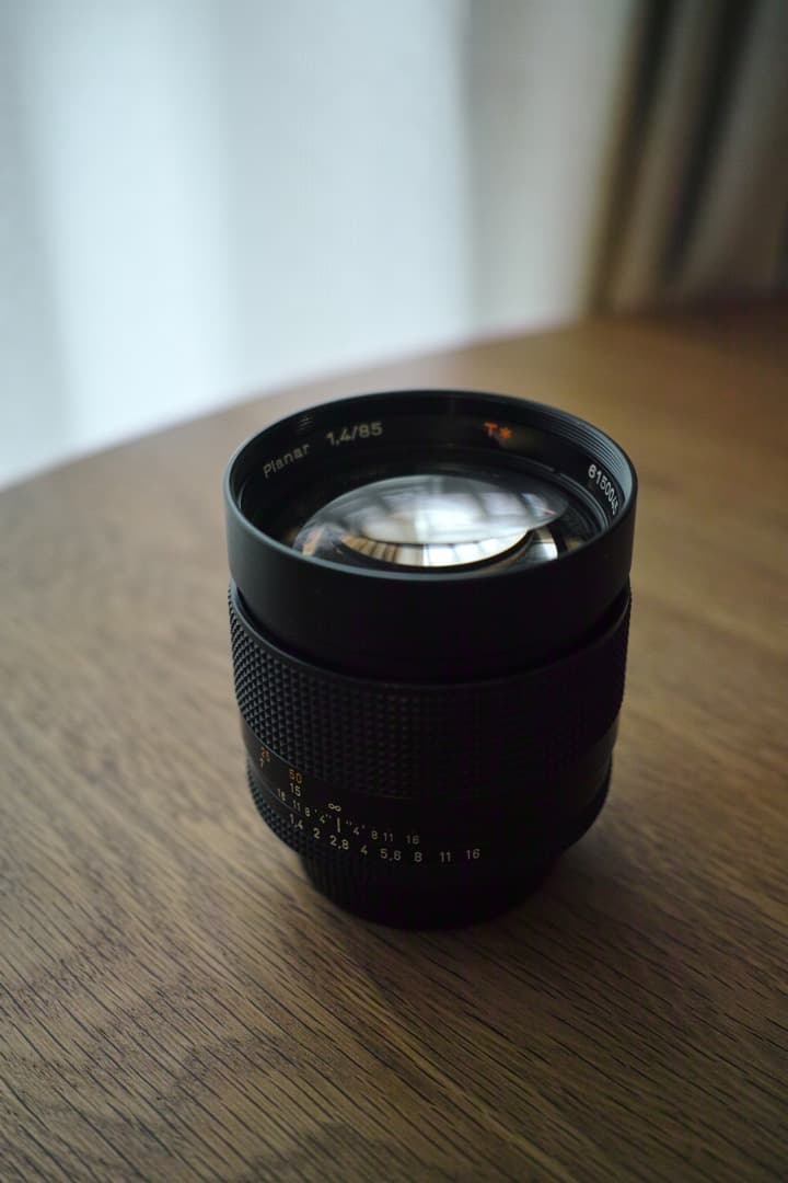 【美品】CONTAX CarlZeiss Planar T* 85mm F1.4