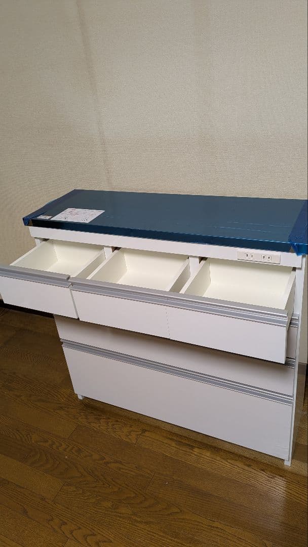 最終値下げ　キッチンカウンター 薄型 天板ステンレス鏡面仕上げ ４段 幅90 白