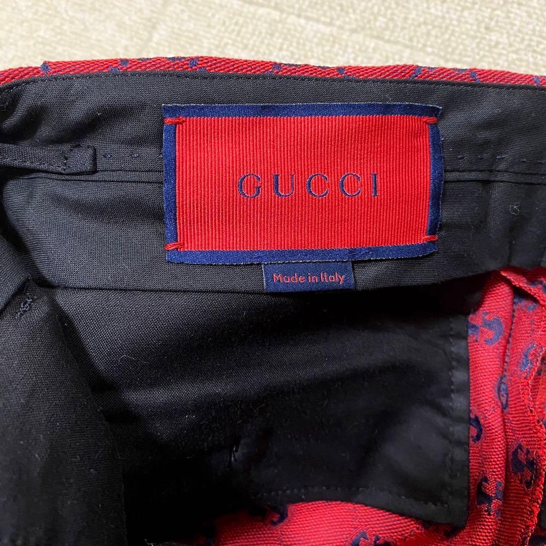 GUCCI GGパターン ショートパンツ 赤