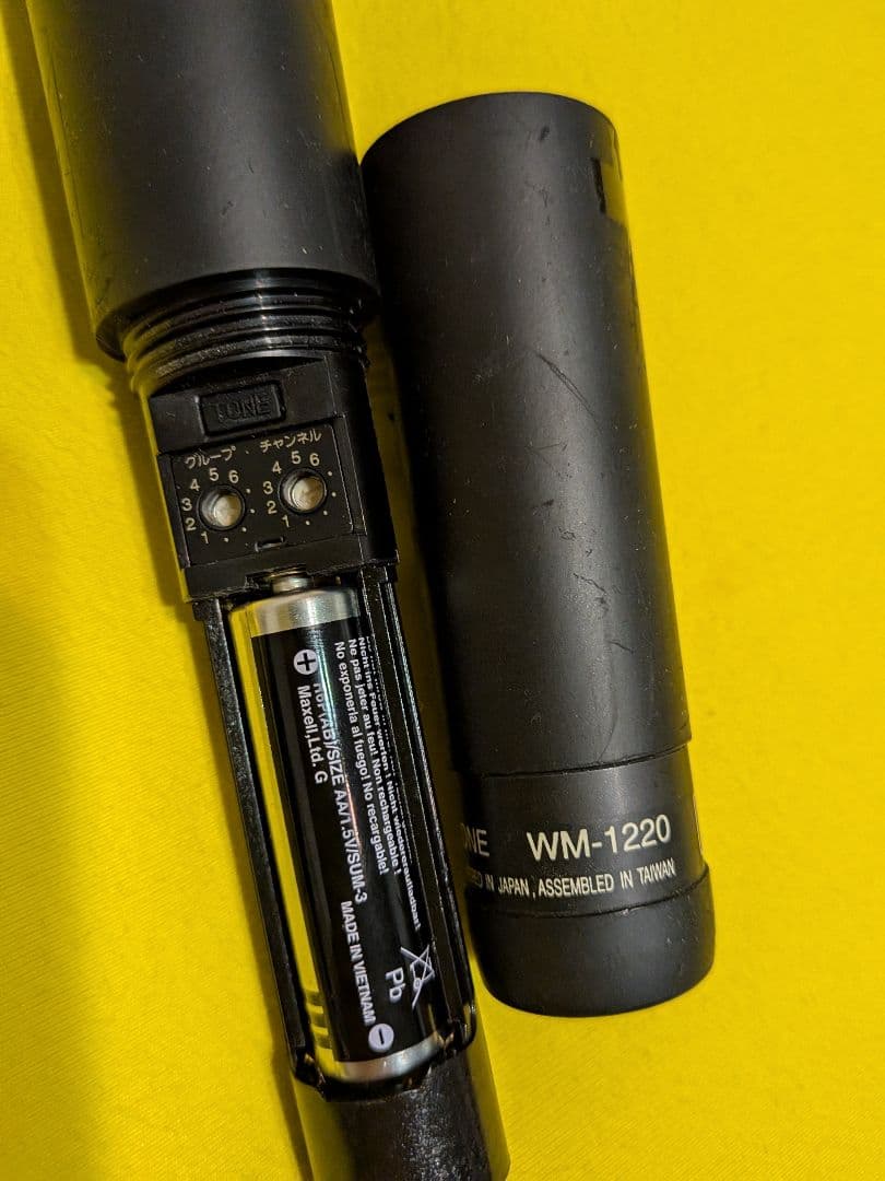 TOA製ワイヤレスマイク WM-1220（ジャンク）