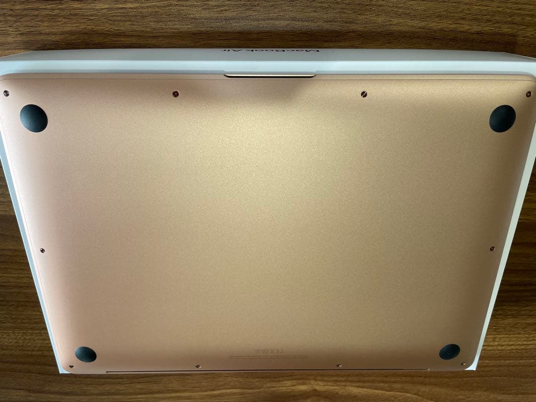 【美品】macbook Air M1 2020 13インチ 8GB/256GB