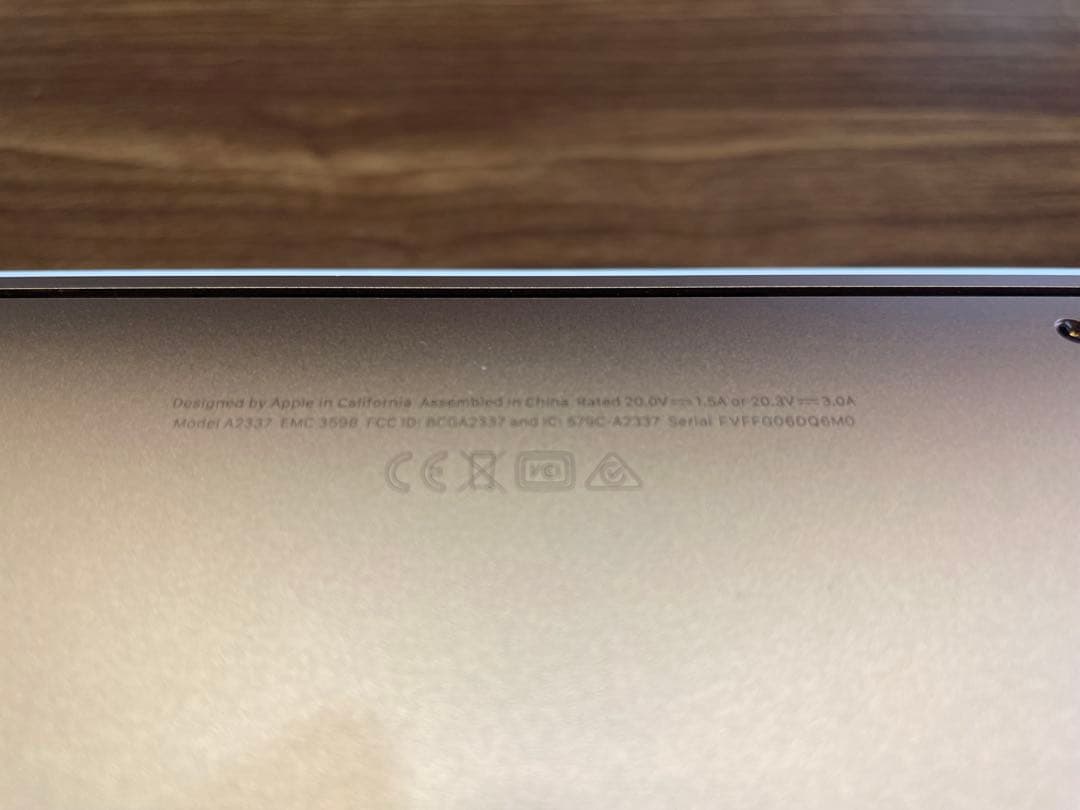 【美品】macbook Air M1 2020 13インチ 8GB/256GB