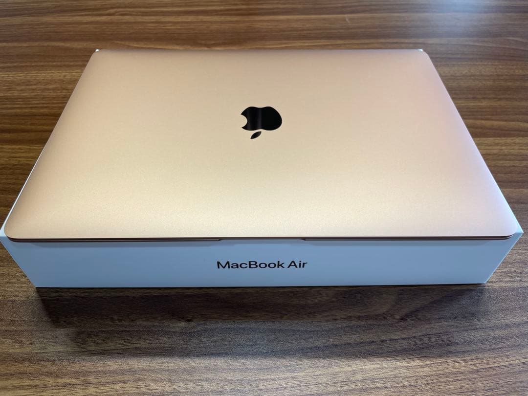 【美品】macbook Air M1 2020 13インチ 8GB/256GB