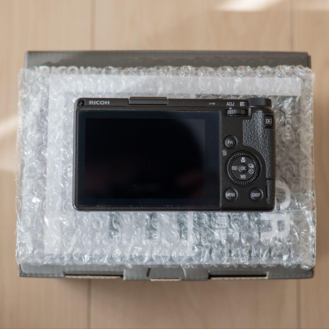 RICOH GRIIIx ＋ BJ-11 ＋ NiSi レンズアダプター