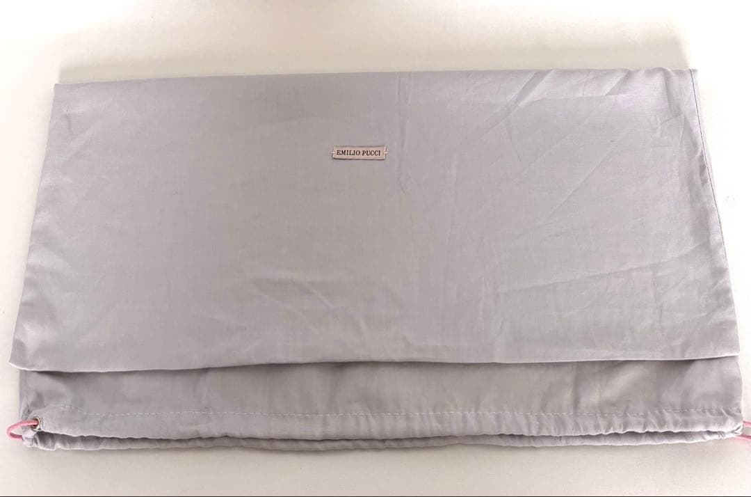 〈新品‼︎〉EMILIO PUCCI ショッピングバッグ　保管袋付き