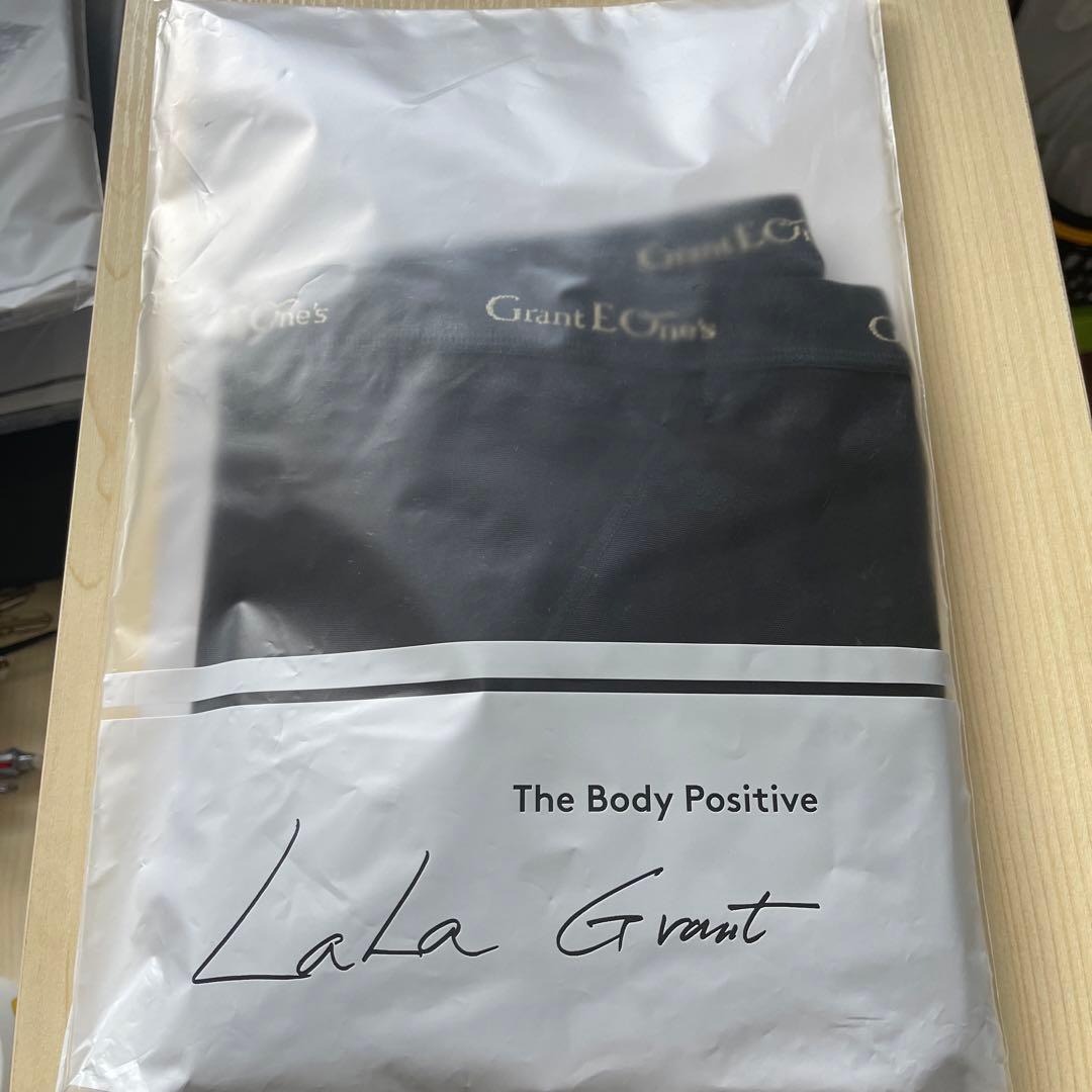 グラントイーワンズ　ララホルミースパッツ