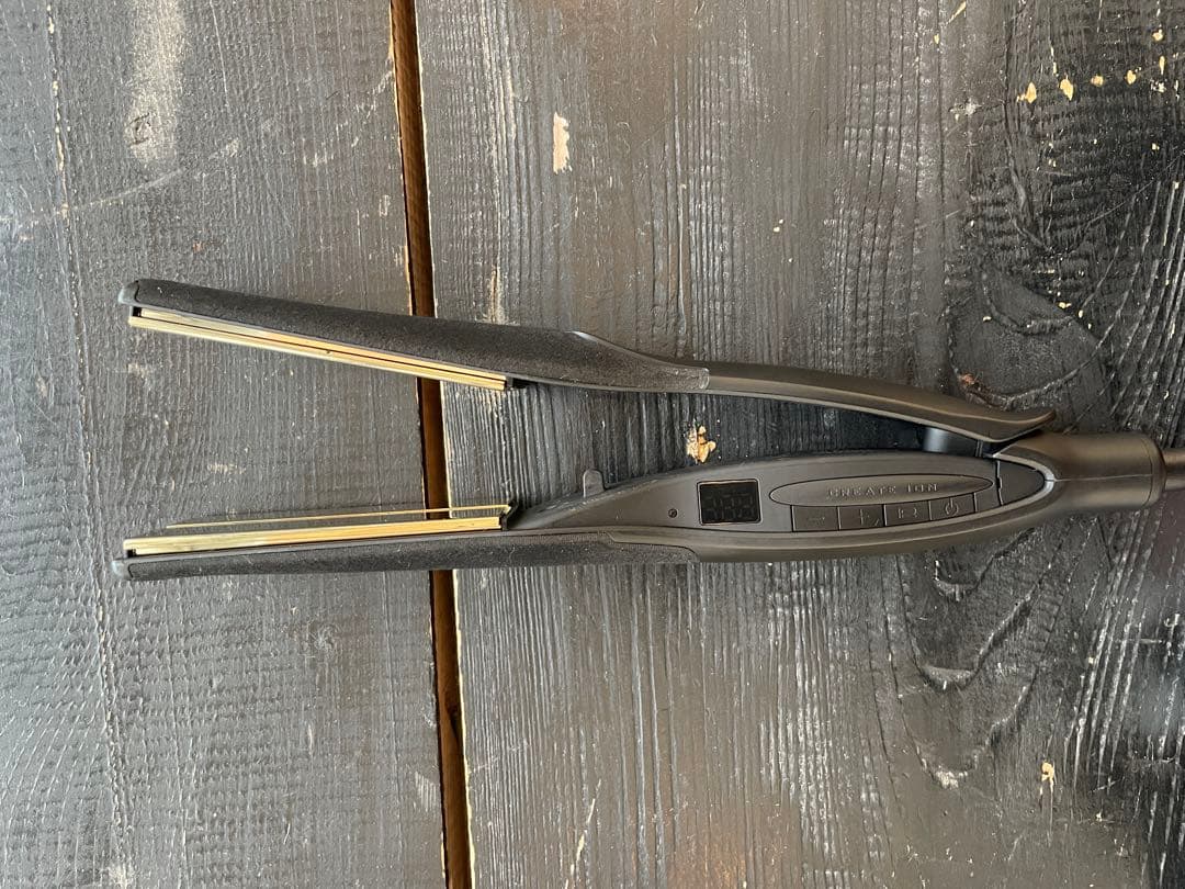 美品クレイツイオンDE-H2OST38SCIS-D38PROヘアアイロン 本体