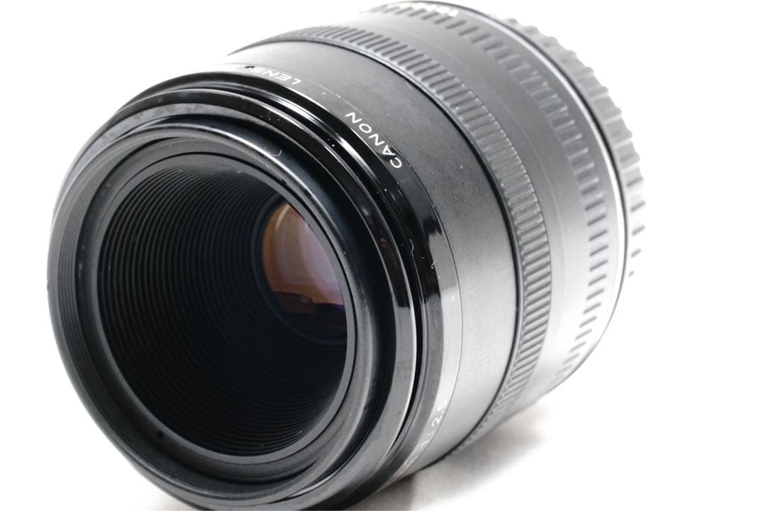 単焦点レンズ❤️Canon EF 50mm F2.5 コンパクトマクロ