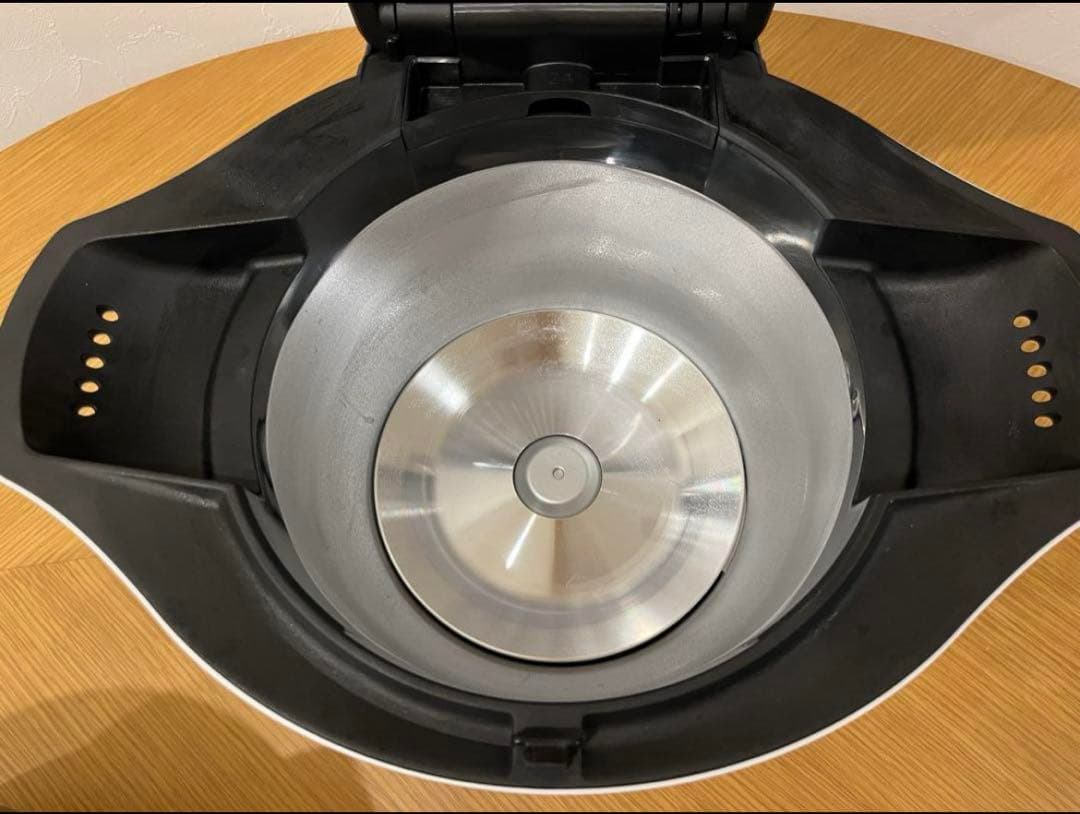 SHARP ヘルシオ ホットクック2.4L KN-HW24E-W ホワイト