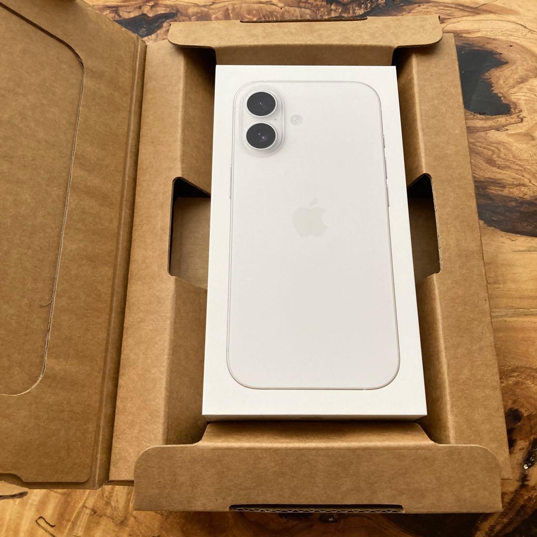 【新品未開封】 iPhone17 256GB ホワイト SiMフリー