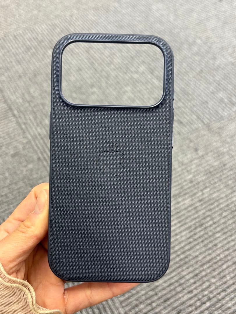 【美品】iPhone 17 Pro TechWoven Case ブルー
