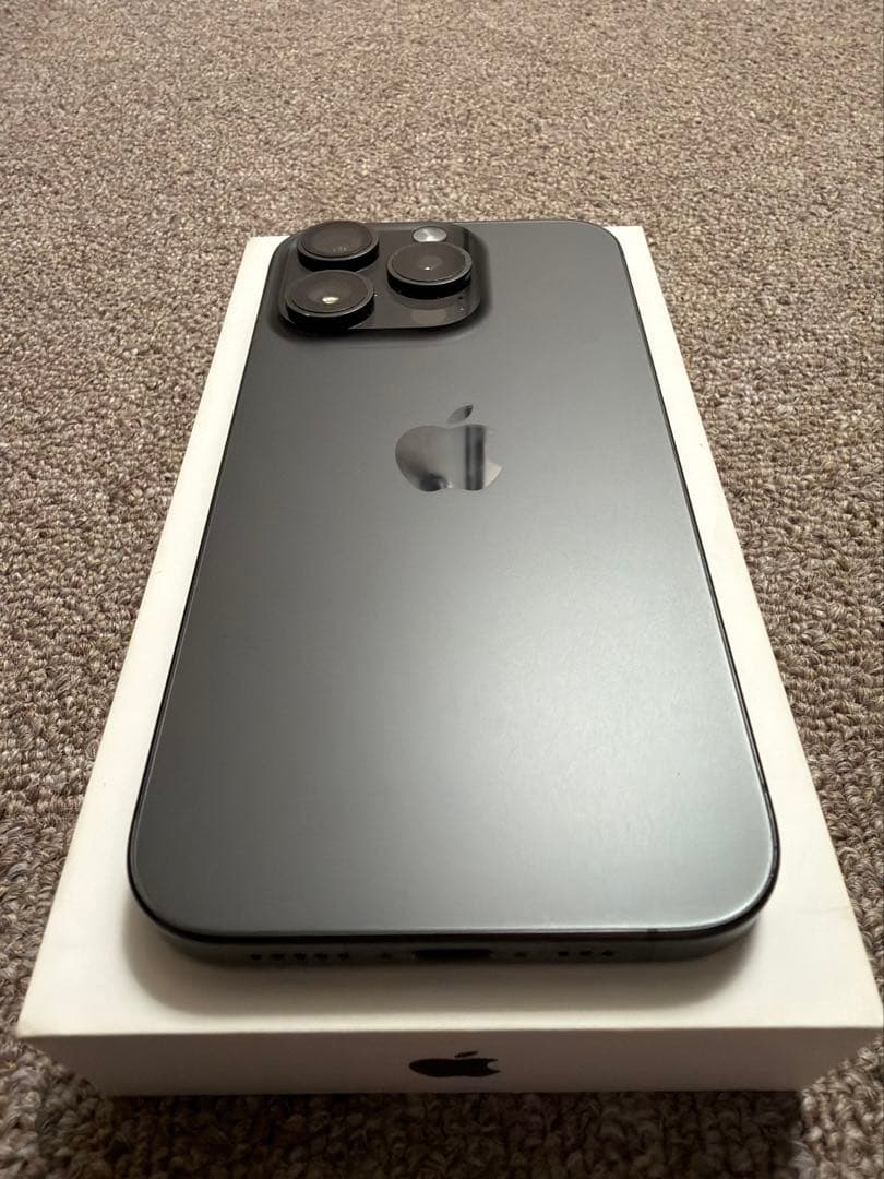 スマートフォン本体 Apple iPhone 15 Pro 128GB Titanium Black
