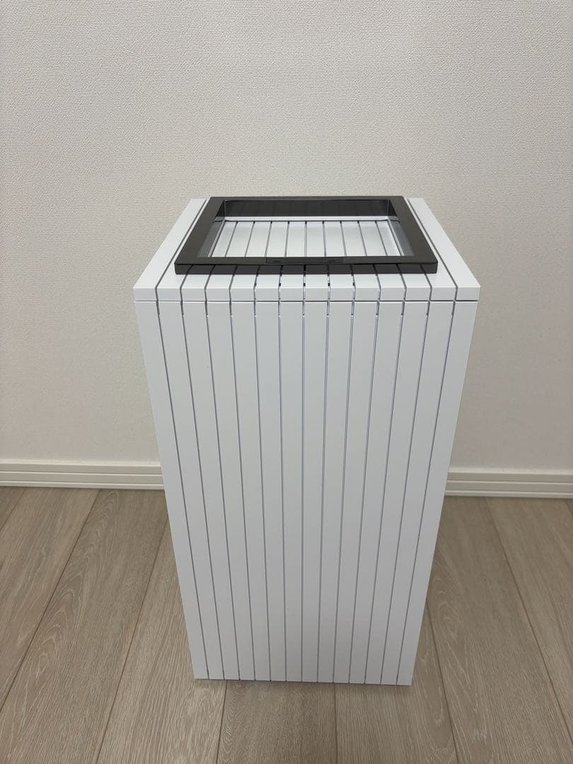 美品　ZitA SQUARE 45L／ホワイト