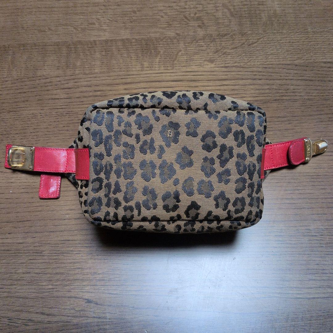 FENDIバニティバッグ