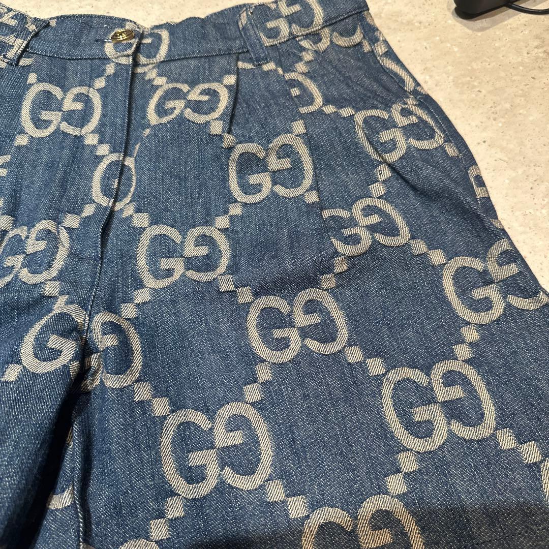 GUCCI ショートパンツ　42